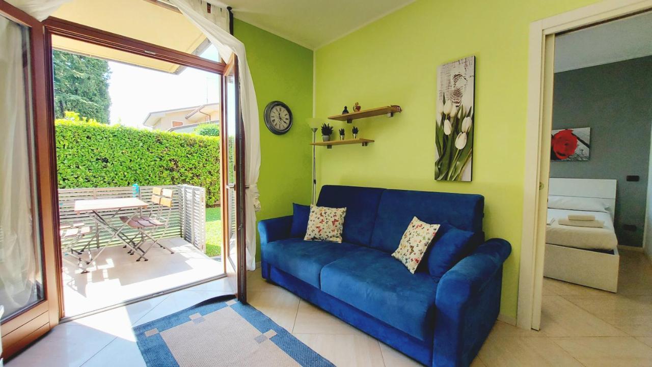Colors Pool Apartment Μπαρντολίνο Εξωτερικό φωτογραφία