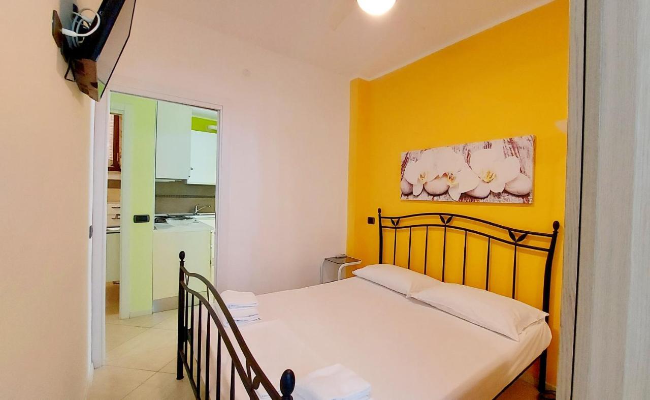 Colors Pool Apartment Μπαρντολίνο Εξωτερικό φωτογραφία